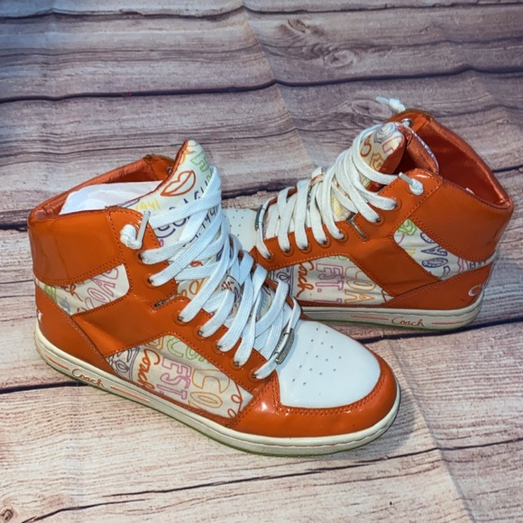 ❤️Coach Norra Signature Graffiti High Top Shoes - Picture 11 of 12